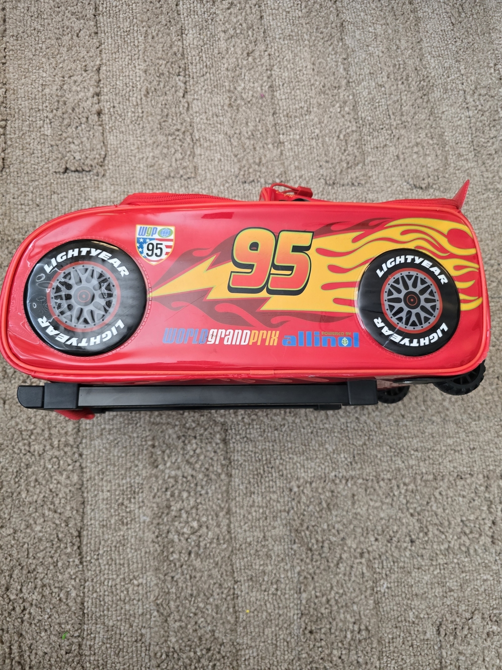 Disney Red Lightning McQueen 95 Kids Rolling Bag